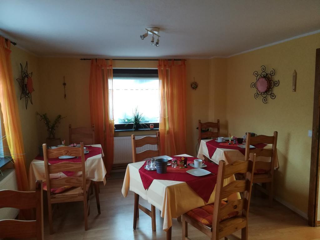 Gastehaus Am Fels Ξενοδοχείο Altenahr Εξωτερικό φωτογραφία